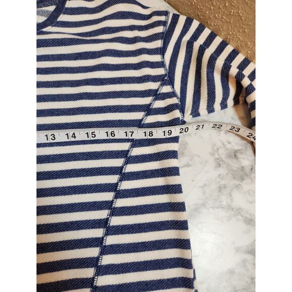 JCP Women's Blue‎ & White Stripe Light Weight Long Sleeve Knit Top Size M - Picture 5 of 6